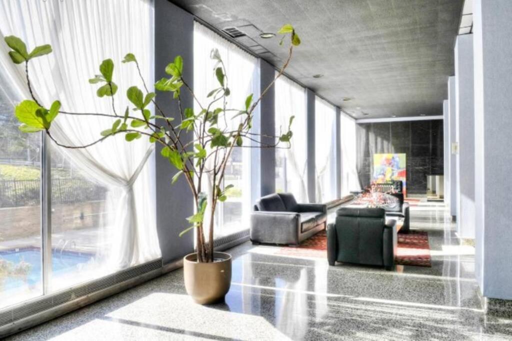 Downtown 1Bd Condo Excellent View! Onsite Parking Lm1704 Атланта Экстерьер фото